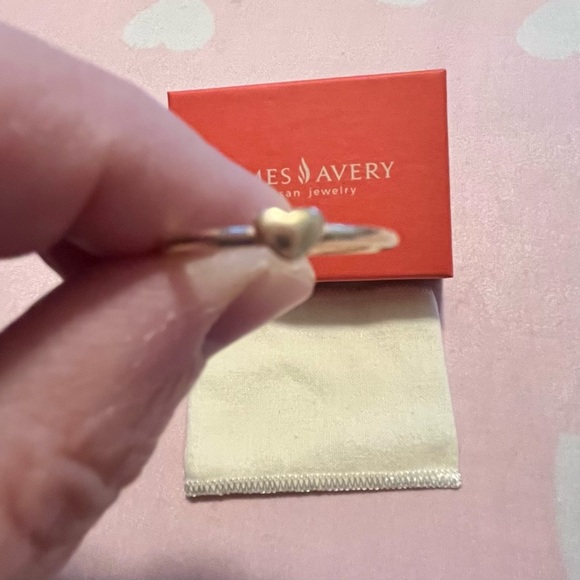 James Avery Gold Heart Ring - Picture 6 of 9